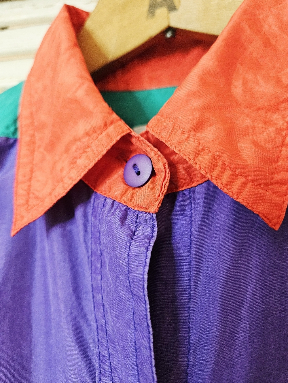 Vintage 90s 100% Silk Colourblock Blouse Red, Purple, Yellow Small *flaws* - Picture 4 of 16